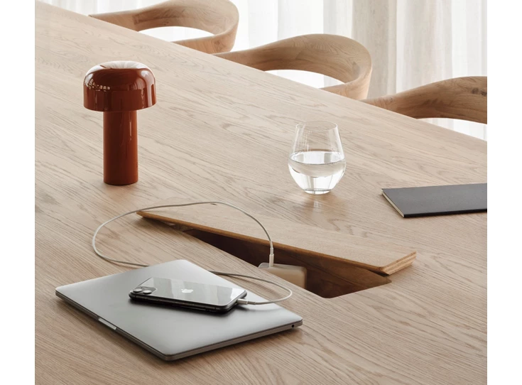 Detail Vergadertafel Oak Geometric Meeting Table 53061 Ethnicraft