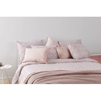 DBO very little flowers- pink- cotton- 200x200/220- sfeerbeeld