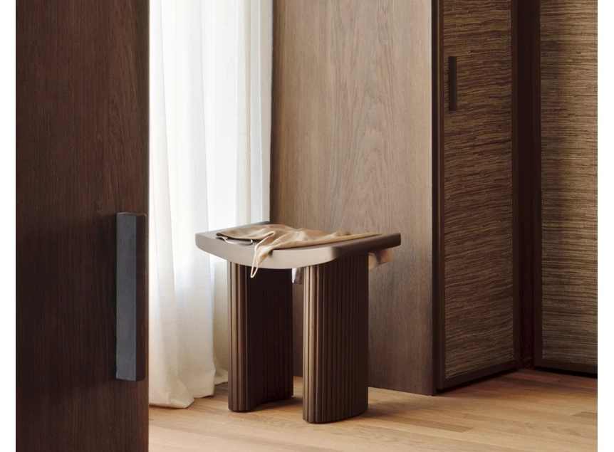 Dressing Krukje Mahogany Roller Max Dark Brown Stool 35030 Ethnicraft