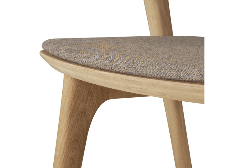 Zitting Armstoel Oak Bok Dining Chair Warm Grey Fabric 51486 Ethnicraft