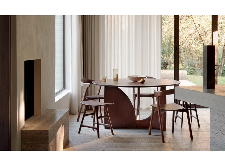 Sfeerfoto Eettafel Teak Geometric Brown Dining Table Round 10513 Ethnicraft