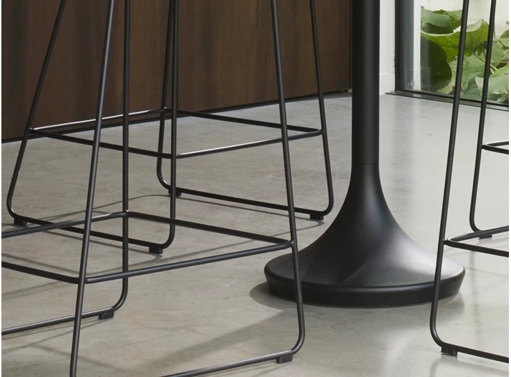 Onderstel Bartafel Central Round High keramiek Calacatta Naturale Joli