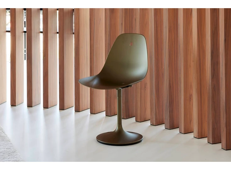 Stoel Marguerite Central Base brons Joli