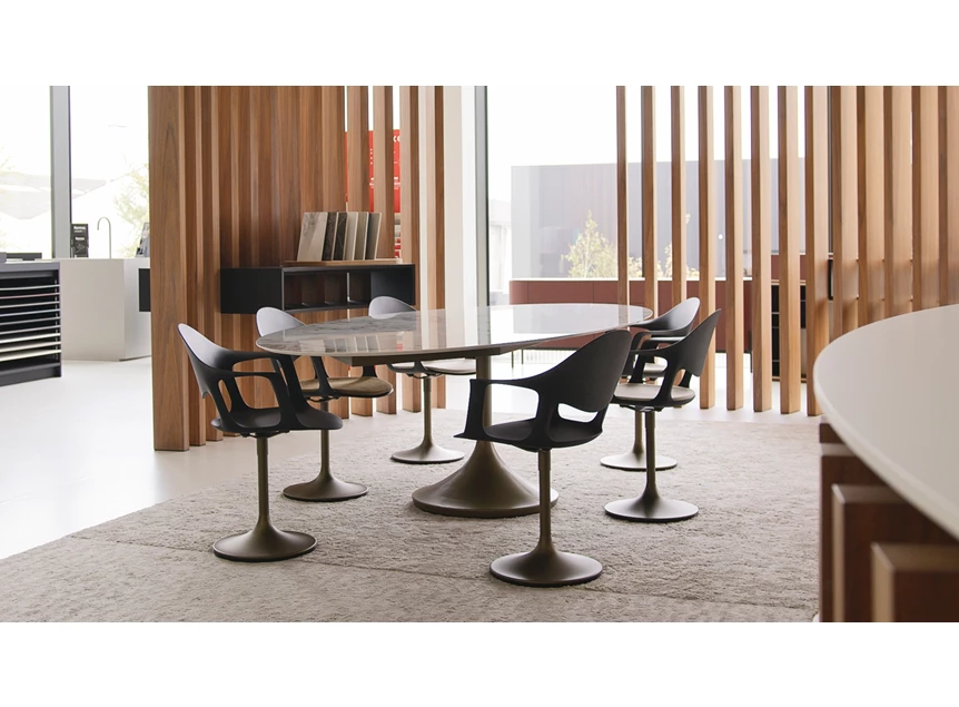 Zijkant Tafel Central Elyps Big keramiek Bianco d'Oro Joli