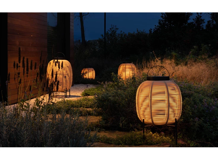 GI402 small black frame s010 led tika solarlight oplaadbaar verlichting outdoor vincent sheppard lantern steel base 59cm