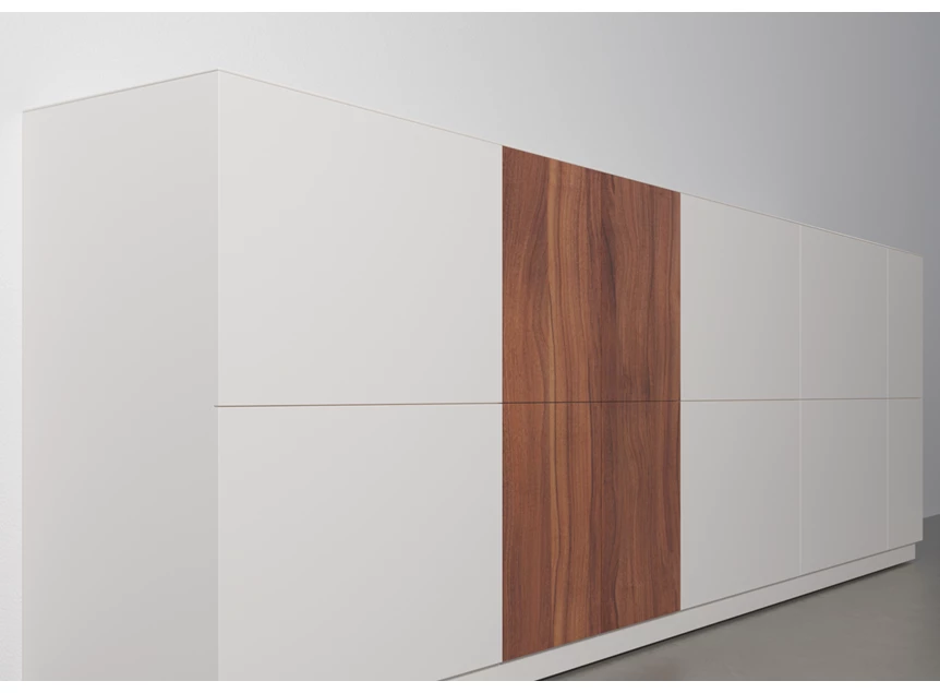 Zijkant Dressoir Capri Riva 810 matte lak wit noten hout Coesel