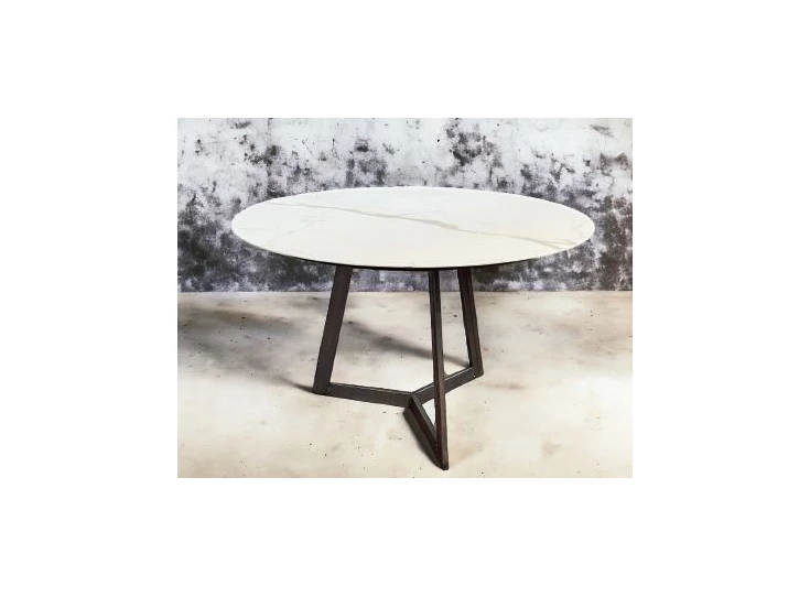 Ronde tafel Mercury.JPG