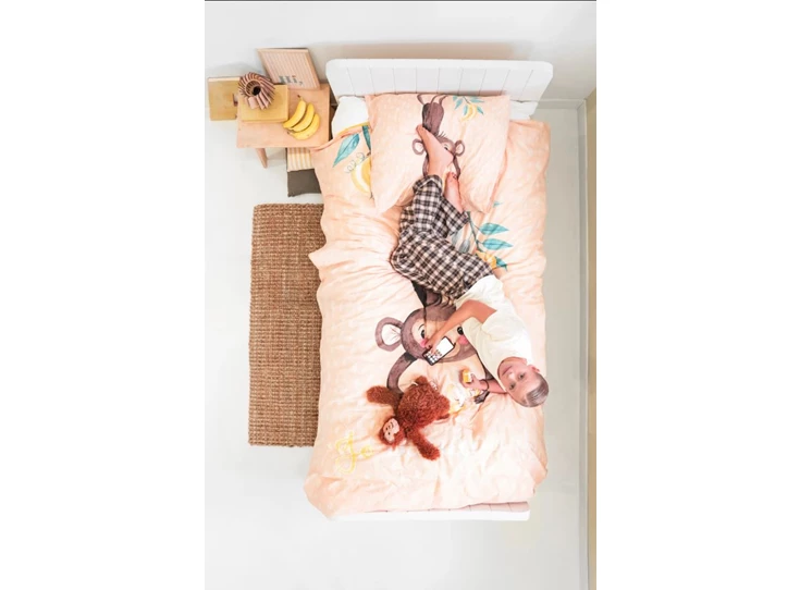 Go banana's- multi- 140*220- sfeer met kind