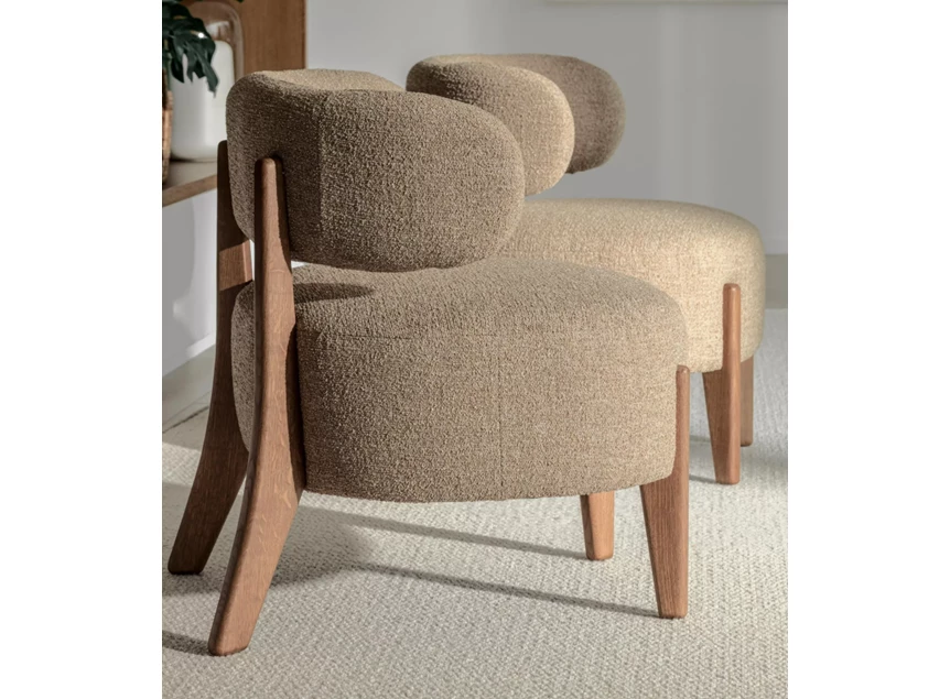 Zijkant Low Dining Chair bijzetzetel Taza stof Passe Partout