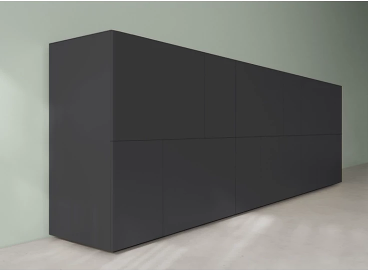 Zijkant Dressoir Capri opstelling 810 matte lak zwart Coesel