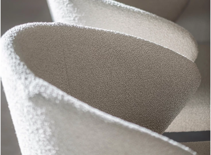 Detail Armstoel Popsy stof bouclé Passe Partout