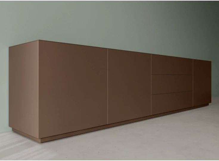 Zijkant Dressoir Capri opstelling 740 matte lak brons Coesel