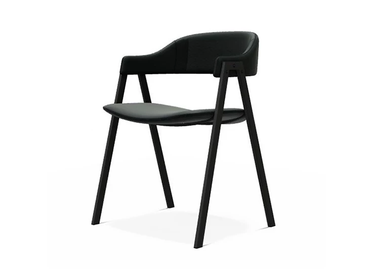 Stoel Arca zwart voorkant schuin.jpg