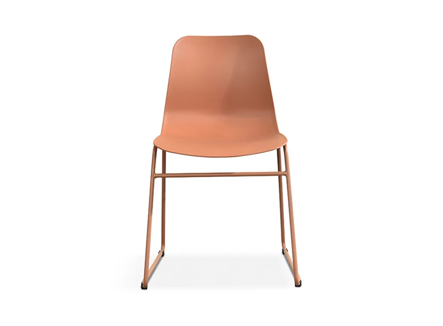 Marie stoel terracotta voorkant.jpg