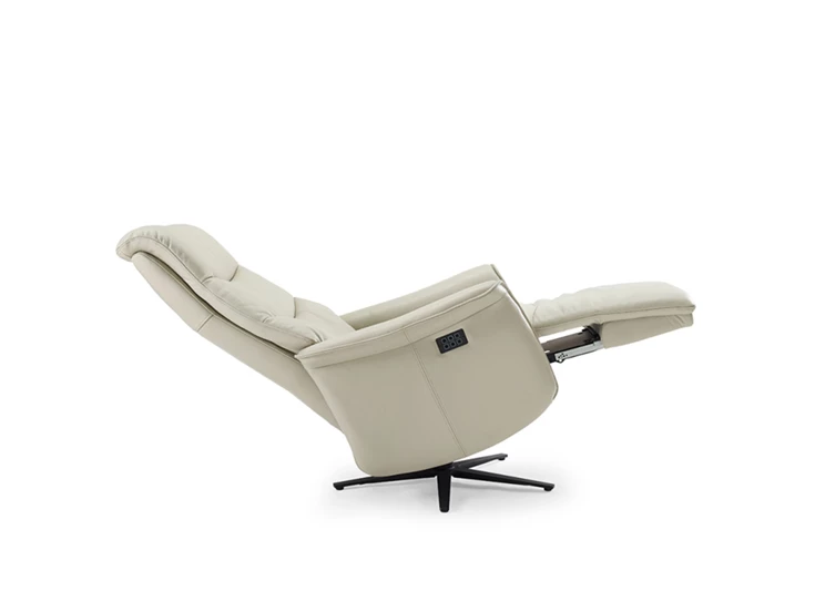 Relaxzetel Adonis Leder Zilver relax uitgestrekt.jpg