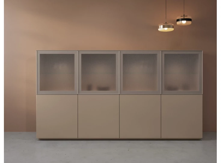 Vitrinekast Cobra Select opstelling 980-GL4 matte lak zand Coesel