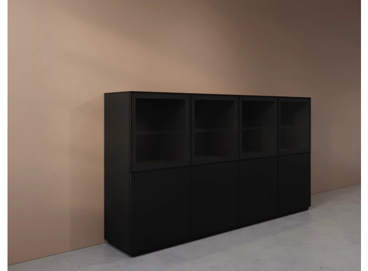 Zijkant Vitrinekast Cobra Select opstelling 980-GL4 matte lak zwart Coesel