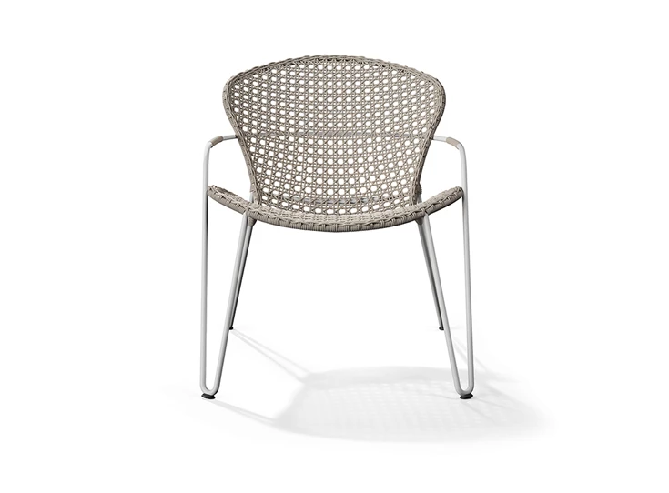 Low chair Fizz voorkant.jpg