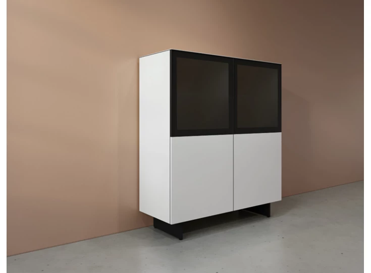 Zijkant Vitrinekast Cobra Select opstelling 380-GL2 matte lak wit Coesel