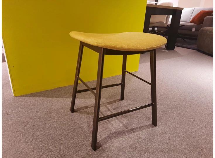 Tab ami krukje schuin voor.jpg