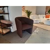 Fauteuil Clip toonzaalmoddel schuin.jpg