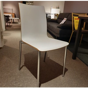 Pro-S stoel toonzaalmoddel.jpg