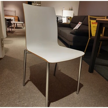 Pro-S stoel toonzaalmoddel.jpg