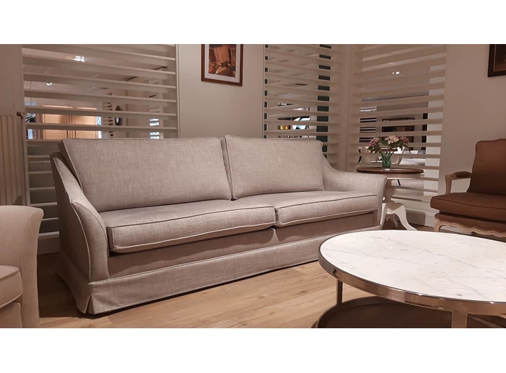 Demuynck toonzaalmodel salon Norah zijkant