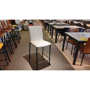 Toonzaalmodel solden perfecta barstoel barpro-G