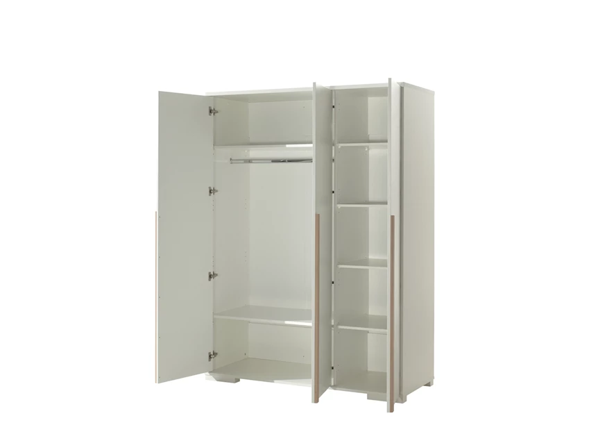 Kleerkast binnen aanzicht