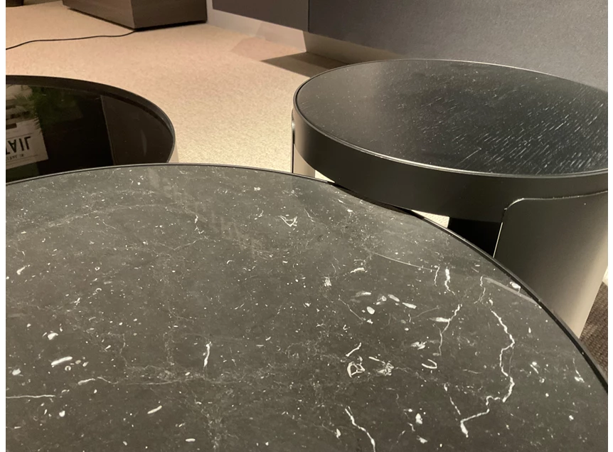 Detail Salontafelset Selena fumé zwart glas marmer marquina black veneer oak WR-inspired