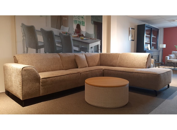 Toonzaalmodel salontafel Rondo sfeerbeeld