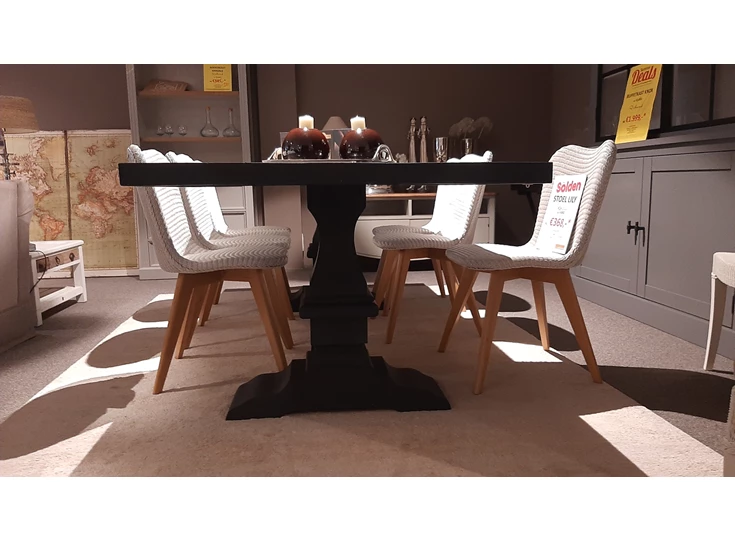 Toonzaalmodel eettafel Normandy Poot