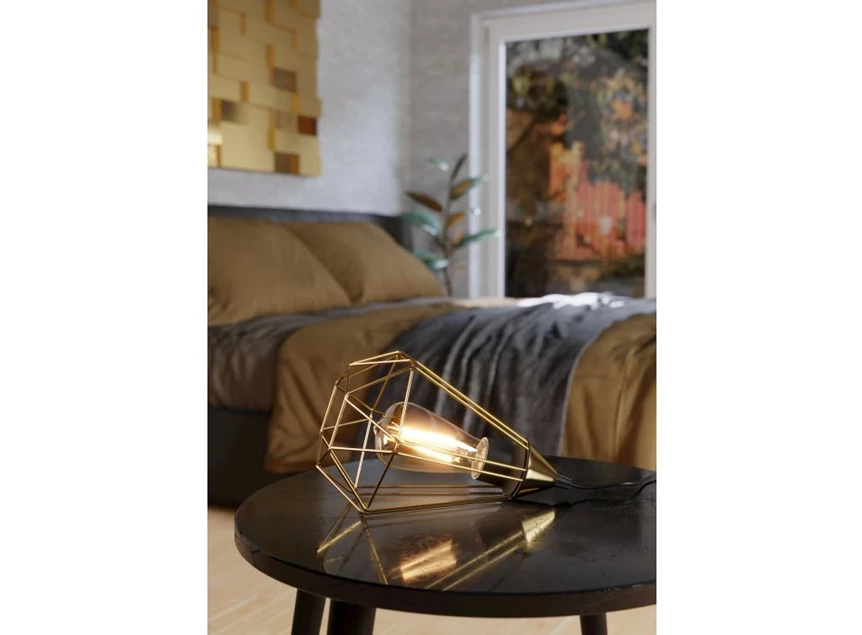 LM-E27-LED ST64 7W 2700K KLAR- sfeerbeeld