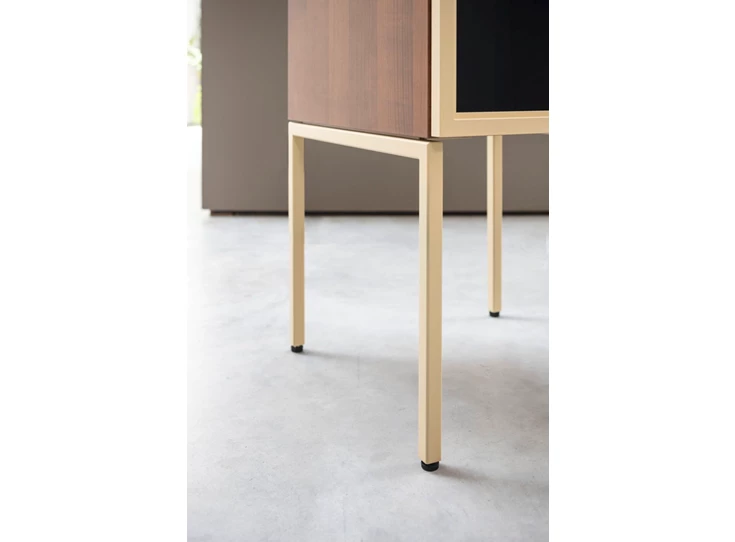 Onderstel Barkast met vitrine Cubo opstelling 209 combi matte lak en hout Sudbrock