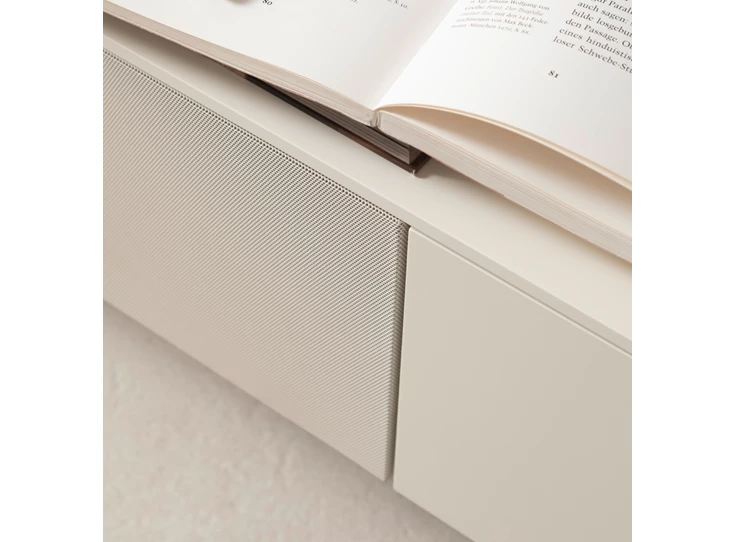 Detail Tv-kast Cubo hangend opstelling 221 matte lak en hout Sudbrock