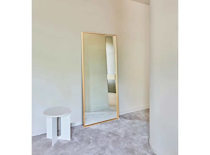 Sfeerfoto Spiegel Soho Gold XL 2857.412 rechthoekig goud Deknudt Mirrors
