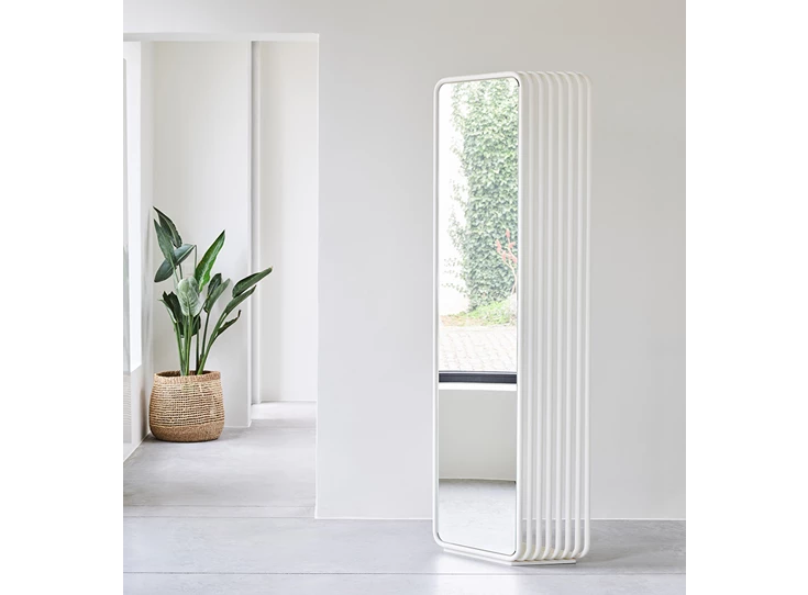 Sfeerfoto Spiegel Echo White 2907.470 vrijstaand Deknudt Mirrors