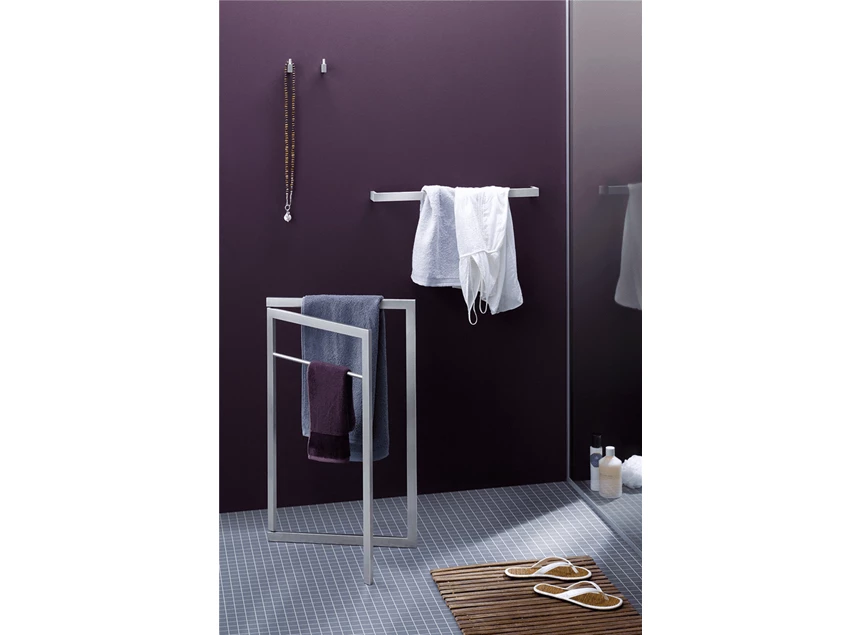 40388 Zack Linea handdoekstang mat 61,5cm collectie sfeer