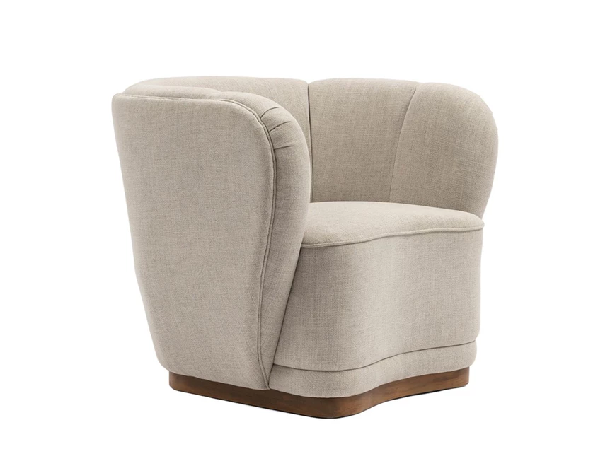 5977001 Fauteuil The Ludlow Club schuin voorkant.jpg