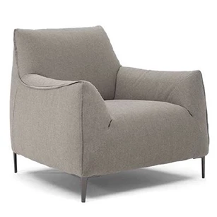 Bijzetzetel Dolly Natuzzi Italia 2899 schuin voor.jpg