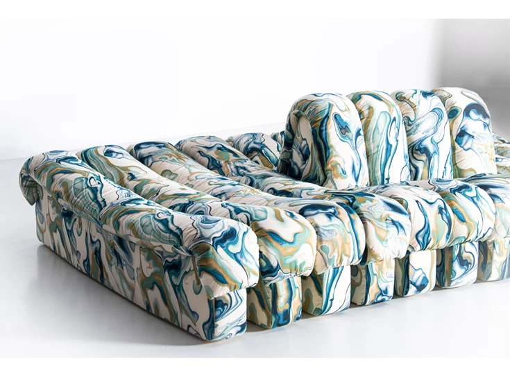 Detail zijde Salon DS-602 Snake modulair patroonstof De Sede