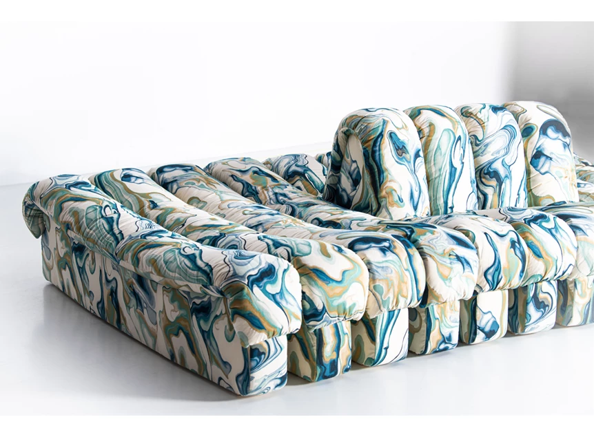 Detail zijde Salon DS-602 Snake modulair patroonstof De Sede