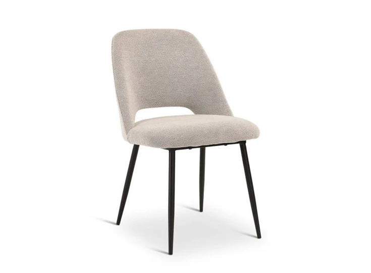 Stoel Omis in stof Naturel schuin voor.jpg