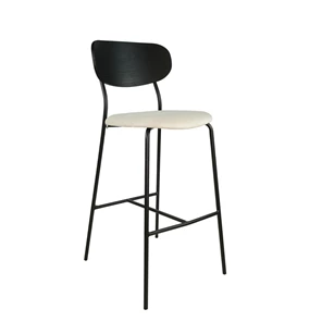 Barstoel Oona schuin voor.jpg