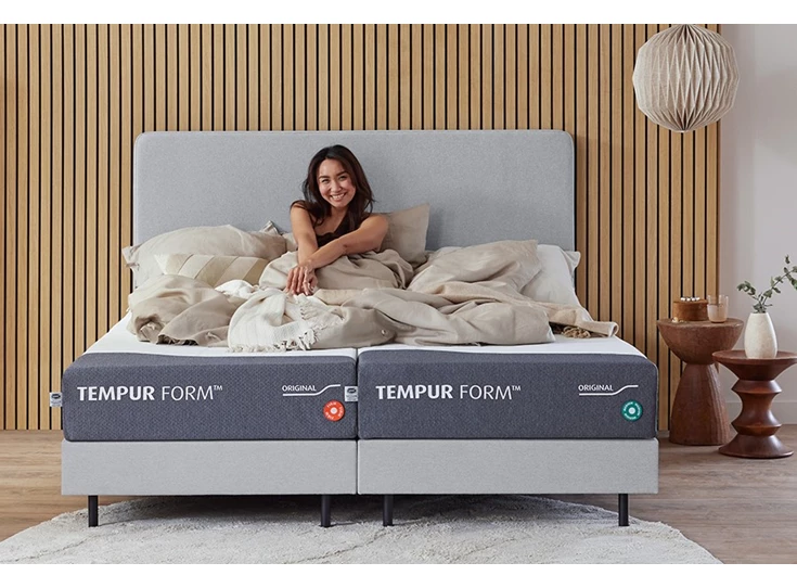 TEMPUR_Formâ„¢_boxspring_6_-_Light_Grey_Fabric Bis.jpg