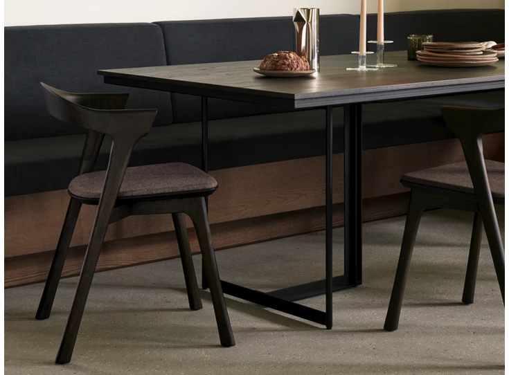 Sfeerfoto zijde Armstoel Oak Bok Brown Dining Chairs Warm Brown Fabric 51484 Ethnicraft