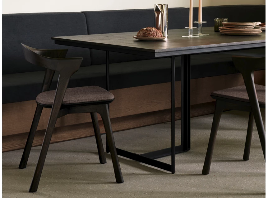 Sfeerfoto zijde Armstoel Oak Bok Brown Dining Chairs Warm Brown Fabric 51484 Ethnicraft