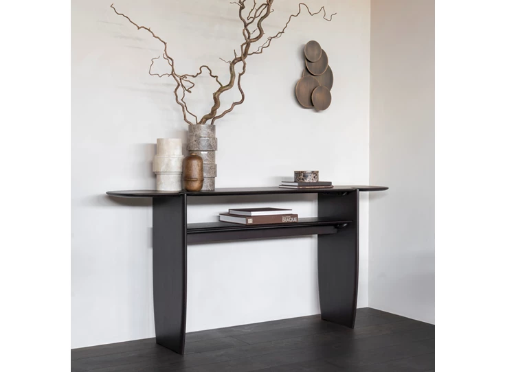 Sfeerfoto zijkant Muurtafel Mahogany Pi Dark Brown Console 35060 Ethnicraft