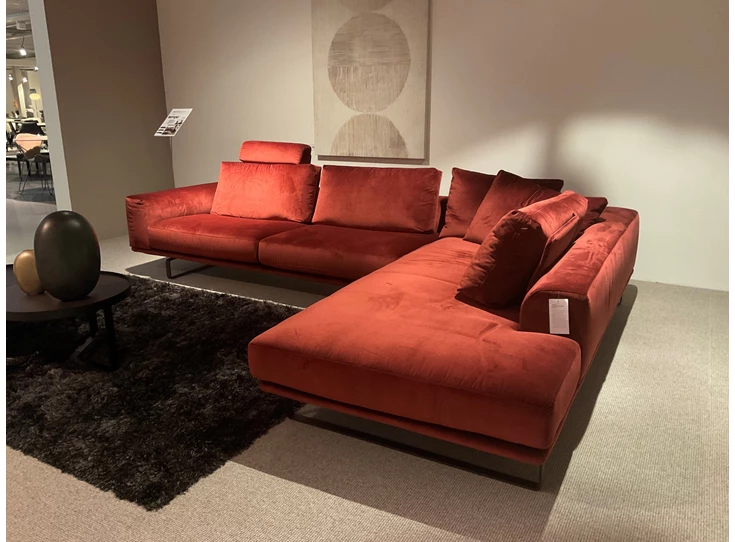 Zijkant Salon Tempo Brick Red Natuzzi Italia